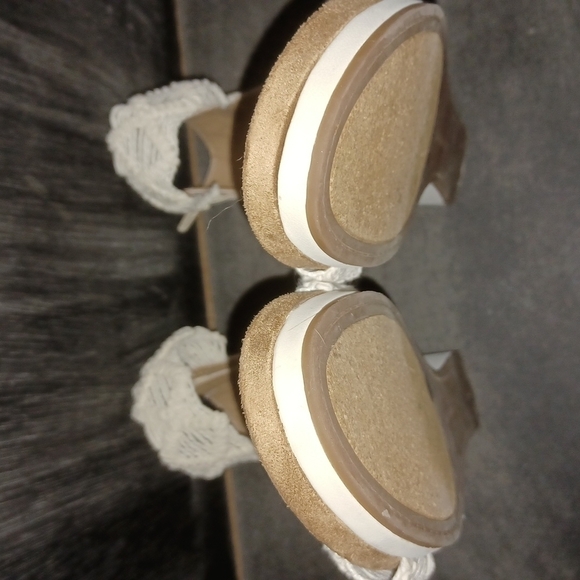 LUCKY BRAND KIERLI WEDGE SHOES 🌼🌻 Spring Shoes🌻 - Picture 11 of 15